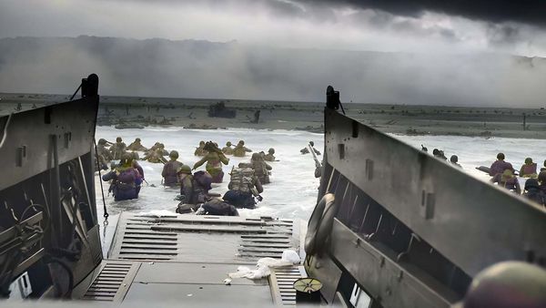 WWII In Color: From D-Day to Nazi Downfall - The Eyes of The World