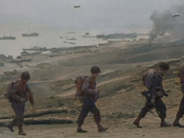 WWII In Color: From D-Day to Nazi Downfall - Breakout