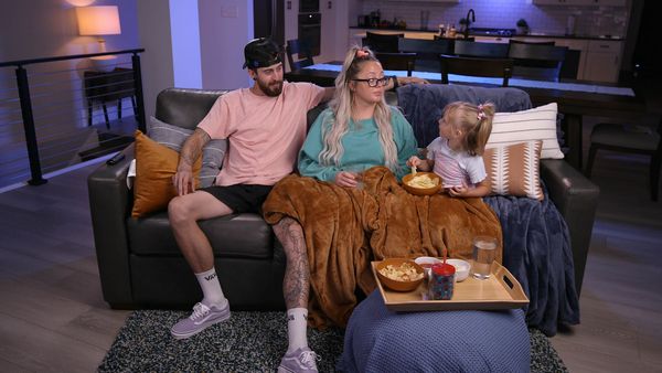 Teen Mom: Girls' Night In - Huele a nerviosismo