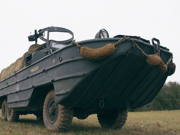 Combat Machines - Vehicles That Liberated Europe