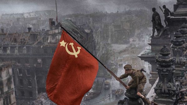 WWII Battles In Colour - Berlin