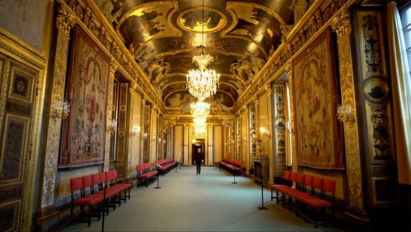 Hogares Increíbles con Dermot Bannon - Suecia