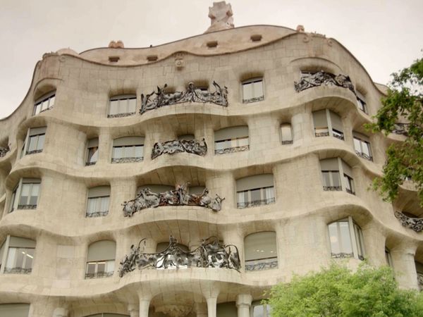 Hogares Increíbles con Dermot Bannon - España