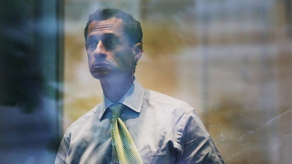 Crímenes Célebres - Anthony Weiner