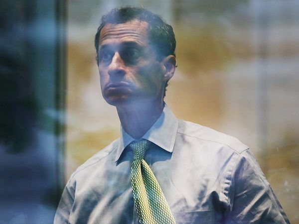 Crímenes Célebres - Anthony Weiner