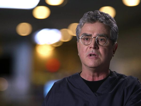 Untold Stories of the ER - Blackout, Bleedout