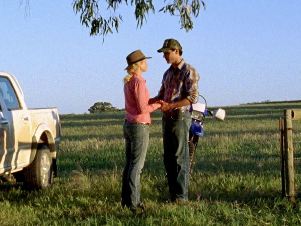 McLeods døtre - Episode 707