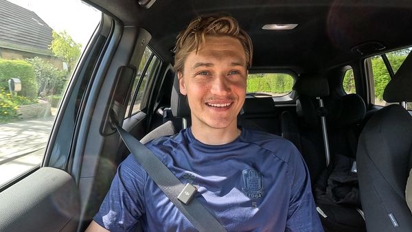 Blå/gul carpool - Rasmus Lauritsen