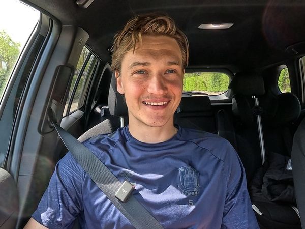 Blå/gul carpool - Rasmus Lauritsen
