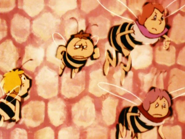 La Abeja Maya - Maya aprende a volar