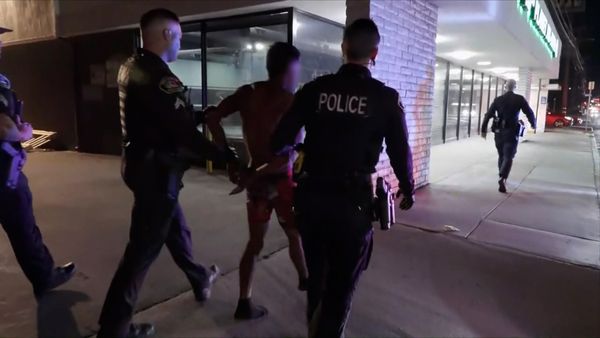 On Patrol: Live - Burglary in Progress