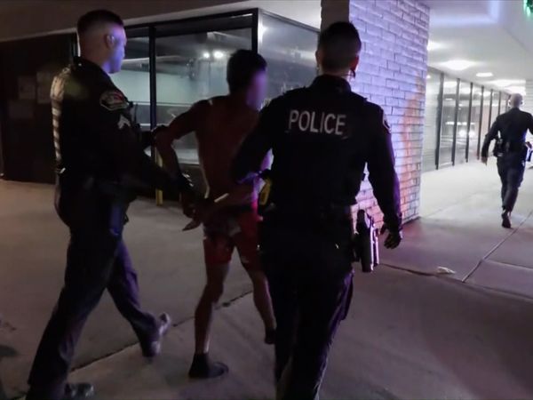 On Patrol: Live - Burglary in Progress