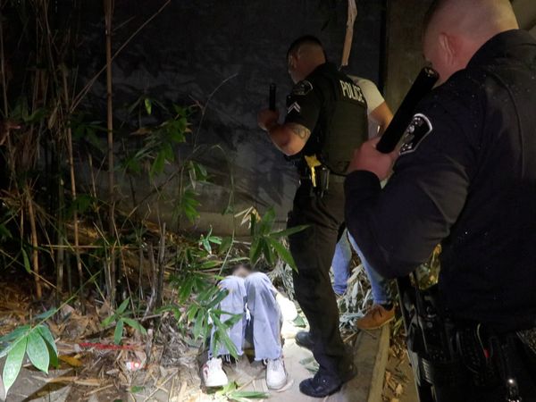 On Patrol: Live - Apartment Stabbing