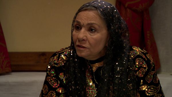 Esposa Joven - Capítulo 76