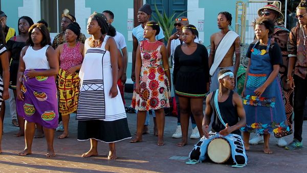 No Luggage - Meet The Xhosa People