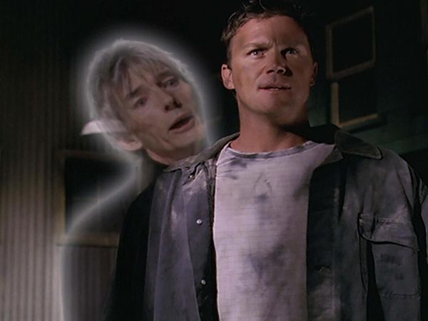 Charmed: Jovens Bruxas - Armas Braçais