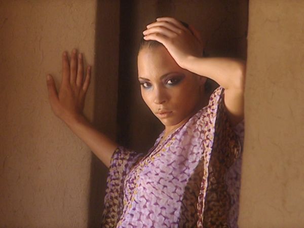 Britain's Next Top Model - Cycle 2 Week 9