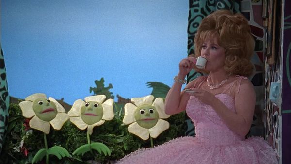 Pee-Wee's Playhouse - Miss Yvonne's Visit