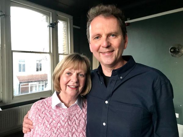 Long Lost Family (UK) - Episode 2