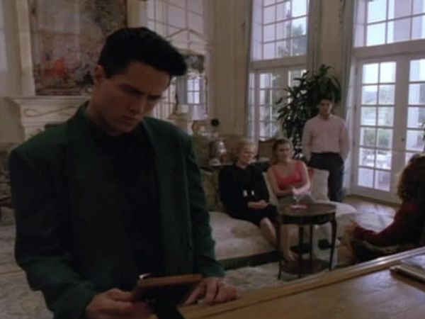 Silk Stalkings - Silk Stalkings: S1 E5 - Dirty Laundry