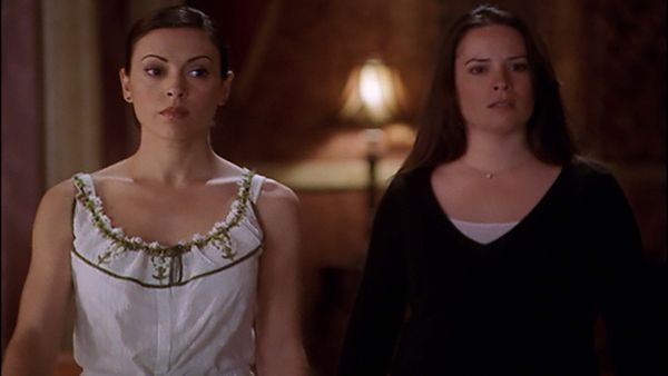 Charmed: Jovens Bruxas - Algo Mágico Vai Embora