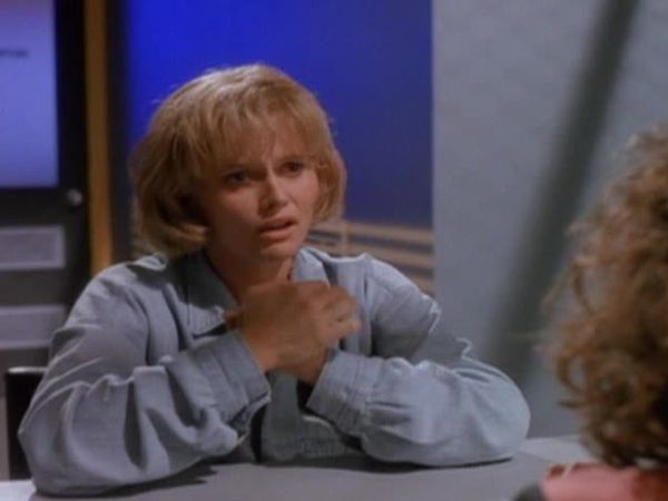 Silk Stalkings - Silk Stalkings: S1 E15 - Domestic Agenda
