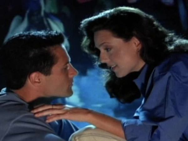 Silk Stalkings - Carrie & Jessie