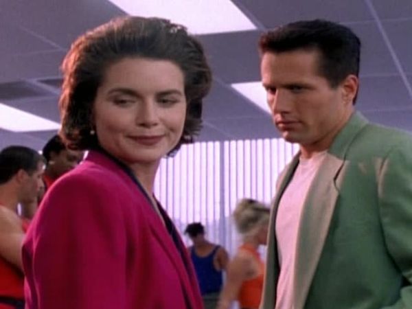 Silk Stalkings - The Mud-Queen Murders