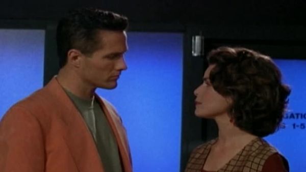Silk Stalkings - Ghosts Of The Past
