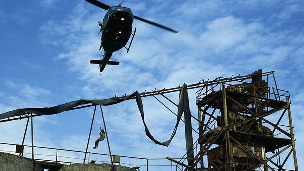 Die Rettungsflieger - Um Kopf und Kragen
