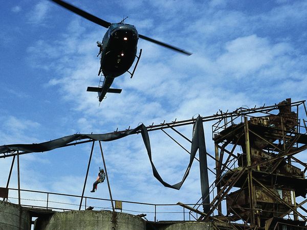 Die Rettungsflieger - Um Kopf und Kragen