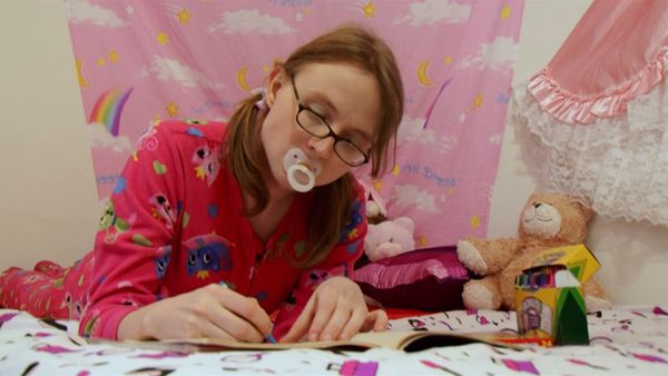 My Strange Addiction - Wears Diapers/Eats Dryer Sheets