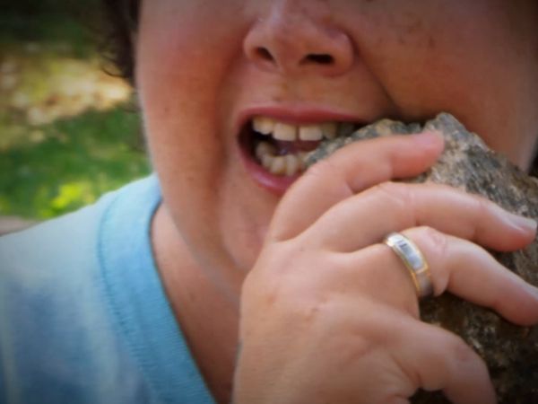 My Strange Addiction - Eats Rocks/Pillow Obsessed
