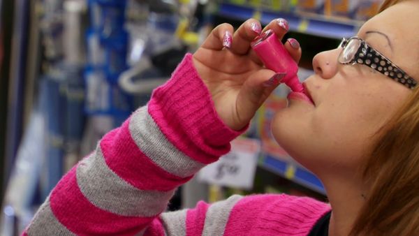 My Strange Addiction - Drinks Nail Polish & Ear Digger