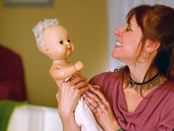 My Strange Addiction - Addicted to a Doll/Eats Plastic Bags