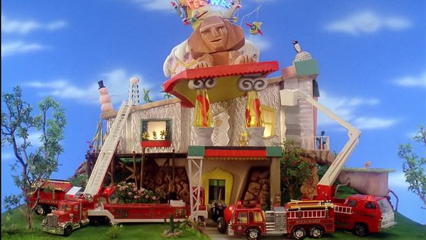 Pee-Wee's Playhouse - Fire In The Playhouse
