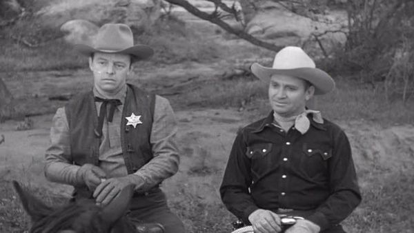 The Gene Autry Show - The Bandits Of Boulder Bluff