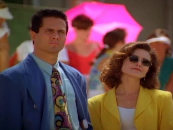 Silk Stalkings - Silk Stalkings: S2 E9 - Love-15