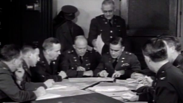 The Crusade in Europe - America Goes to War