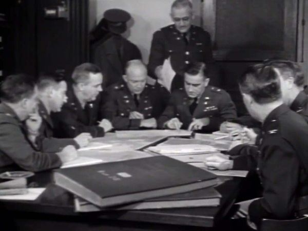 The Crusade in Europe - America Goes to War