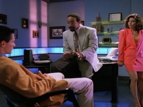 Silk Stalkings - Silk Stalkings: S2 E23 - Voices