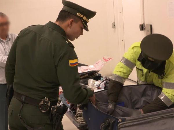 ¡ALTO! Frontera - Episodio 4