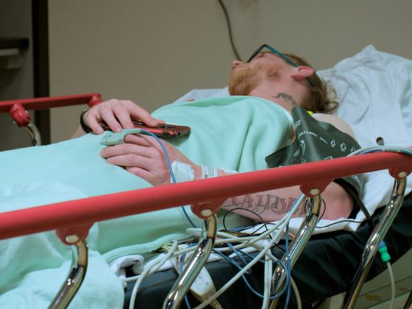 A+E After Dark - Free Falling