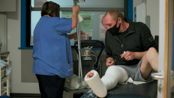 A+E After Dark - Suicide Watch