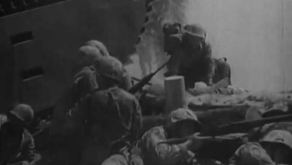 The Crusade in the Pacific - The Pacific in Erruption
