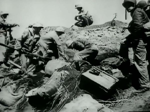 The Crusade in the Pacific - Bloody Iwo