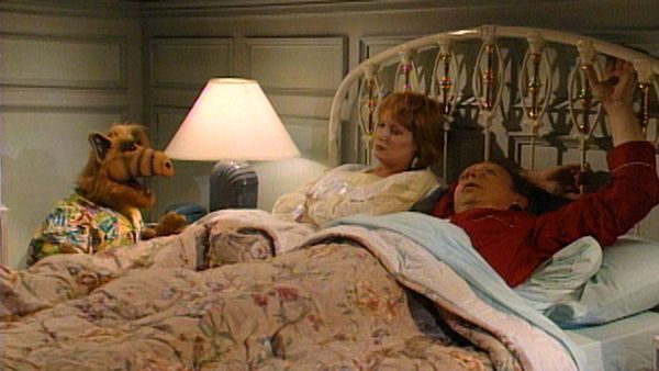 Alf - Somewhere Over the Rerun