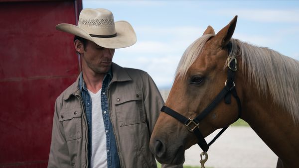 Heartland en español - Montar escopeta