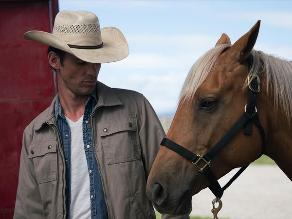 Heartland en español - Montar escopeta