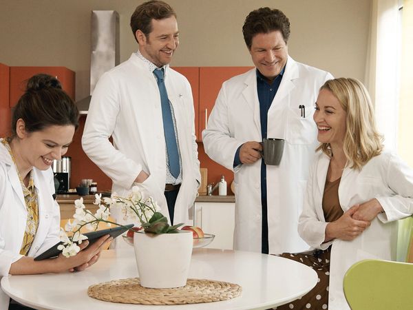 Familie Dr. Kleist - Bitteres Glück